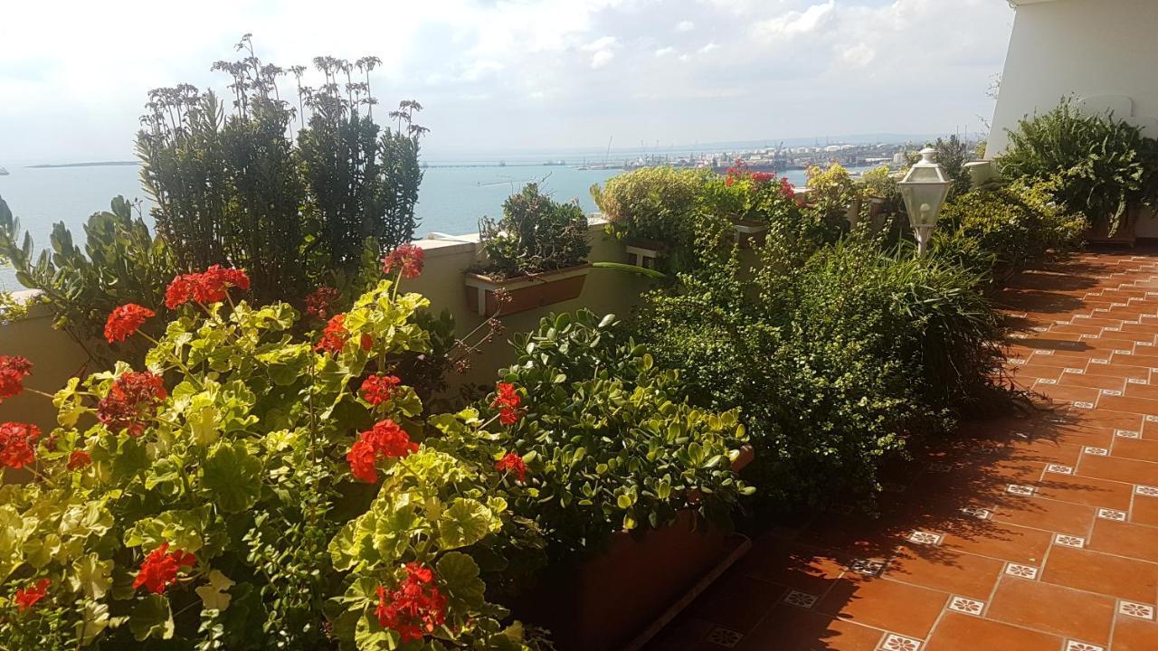 Amanda'S Panorama Apartamento Tarento Exterior foto